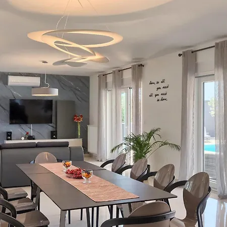 Semesterbostad San Demich Pula